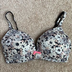 VS body by victoria wireless bra